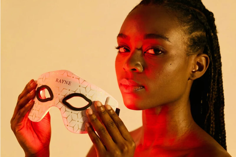 Lumière rouge après l'accouchement : que peut-elle vraiment faire pour votre peau ?